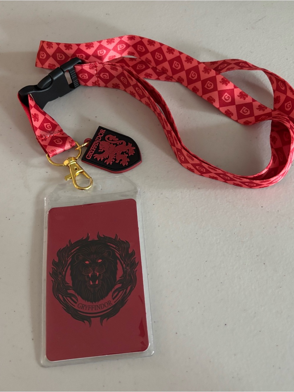 Gryffindor Red Lanyard with Badge Holder. Harry Potter new